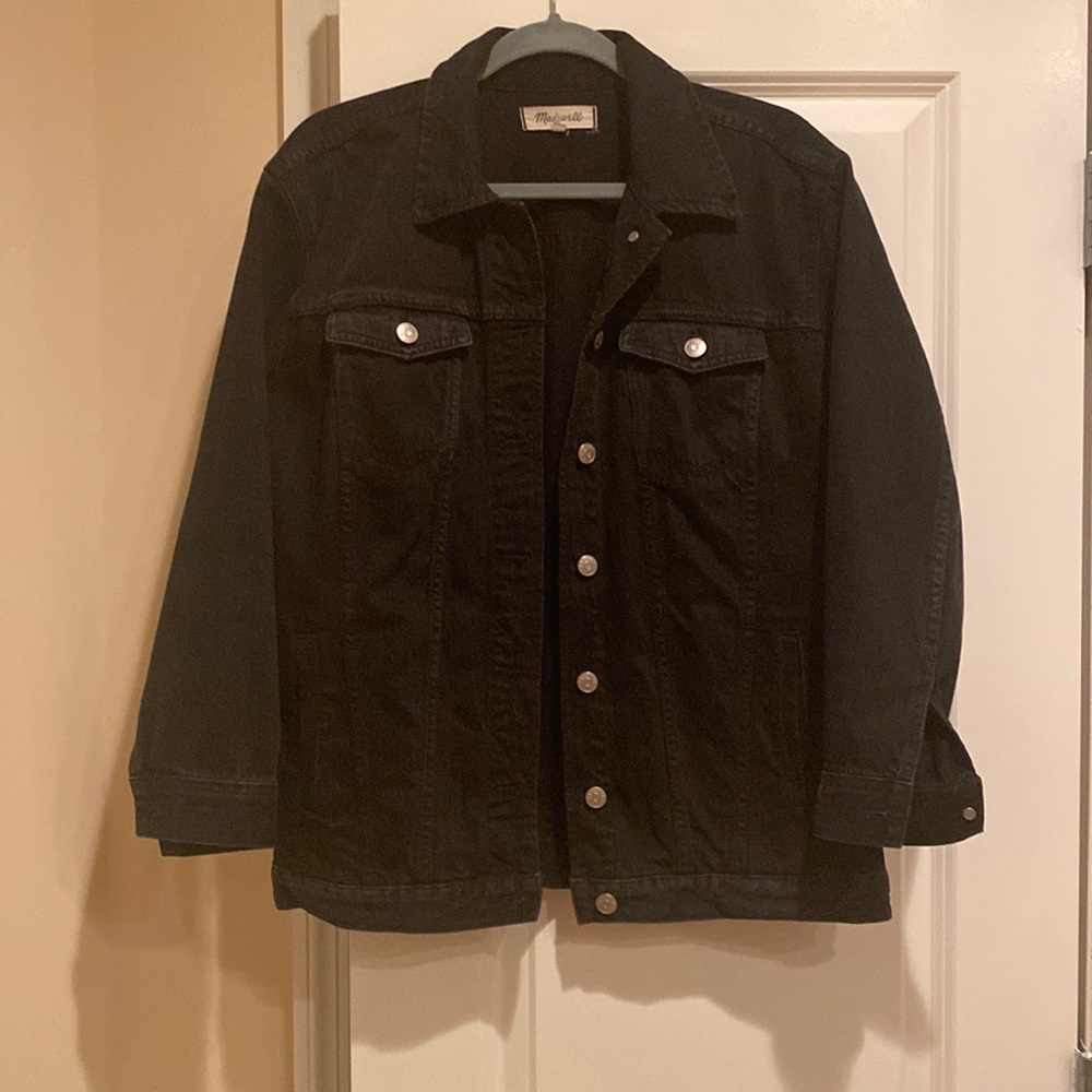 Madewell womens black slightly oversized jean jacket